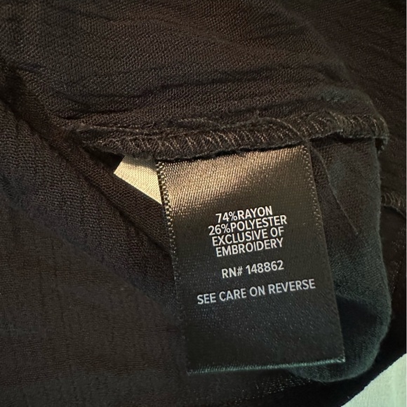 Torrid Washable Crinkle Gauze Relaxed Embroidered Blouse Size 2 (a3 - Picture 9 of 11